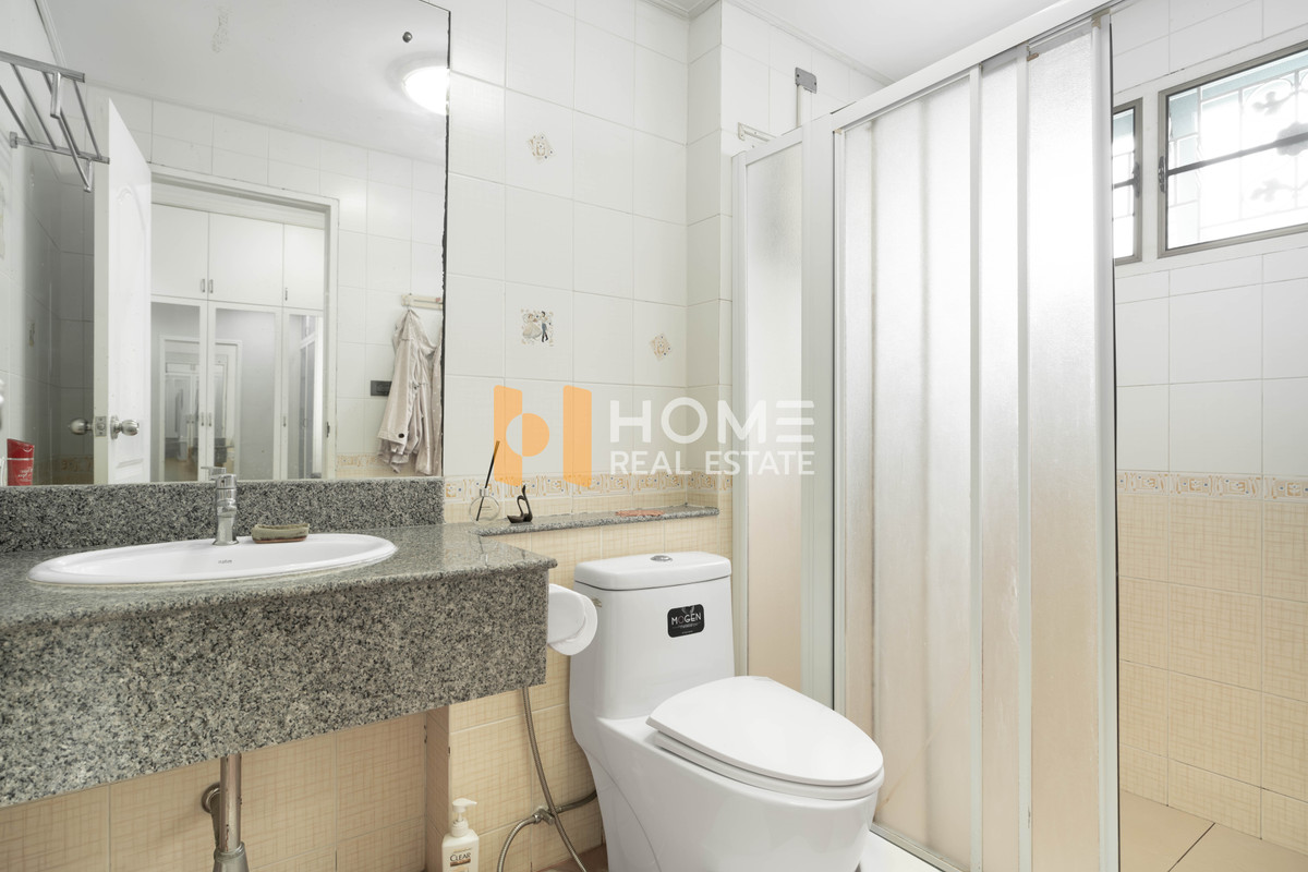 ขายบ้านมีนบุรี-ร่มเกล้า : หลังใหญ่ ดีลดีสุด 🔥 พาร์คเวย์ ชาเล่ต์ รามคำแหง / 3 ห้องนอน (ขาย), Parkway Chalet Ramkhamhaeng / 3 Bedrooms (FOR SALE) AA292