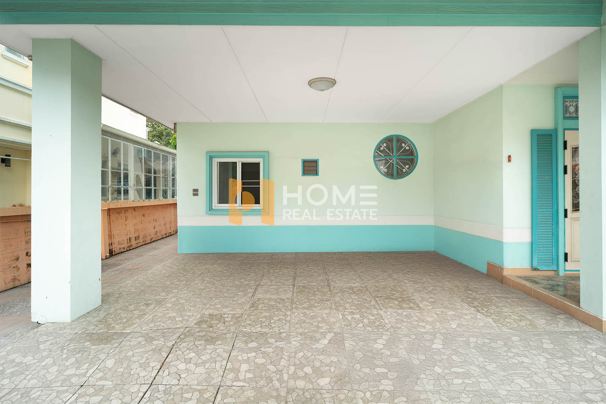 ขายบ้านมีนบุรี-ร่มเกล้า : หลังใหญ่ ดีลดีสุด 🔥 พาร์คเวย์ ชาเล่ต์ รามคำแหง / 3 ห้องนอน (ขาย), Parkway Chalet Ramkhamhaeng / 3 Bedrooms (FOR SALE) AA292