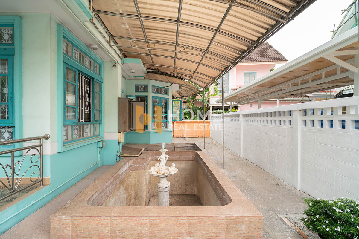 ขายบ้านมีนบุรี-ร่มเกล้า : หลังใหญ่ ดีลดีสุด 🔥 พาร์คเวย์ ชาเล่ต์ รามคำแหง / 3 ห้องนอน (ขาย), Parkway Chalet Ramkhamhaeng / 3 Bedrooms (FOR SALE) AA292