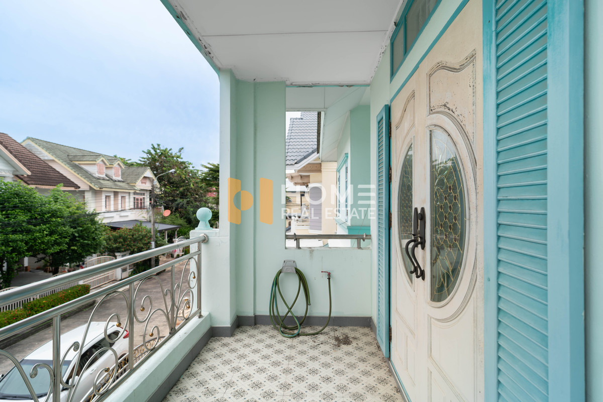 ขายบ้านมีนบุรี-ร่มเกล้า : หลังใหญ่ ดีลดีสุด 🔥 พาร์คเวย์ ชาเล่ต์ รามคำแหง / 3 ห้องนอน (ขาย), Parkway Chalet Ramkhamhaeng / 3 Bedrooms (FOR SALE) AA292