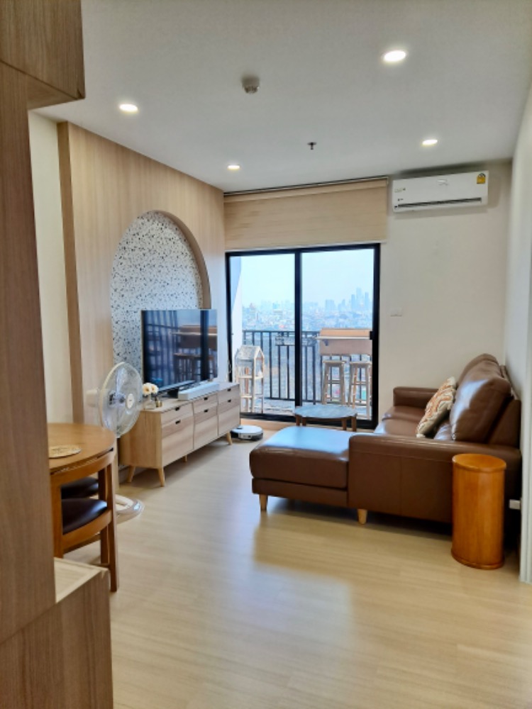 For RentCondoWongwianyai, Charoennakor : * Owner of the post room* Supalai Loft Prachathi, Wongwian Yai, 2 bedrooms, 1 bathroom, corner, river view, icon