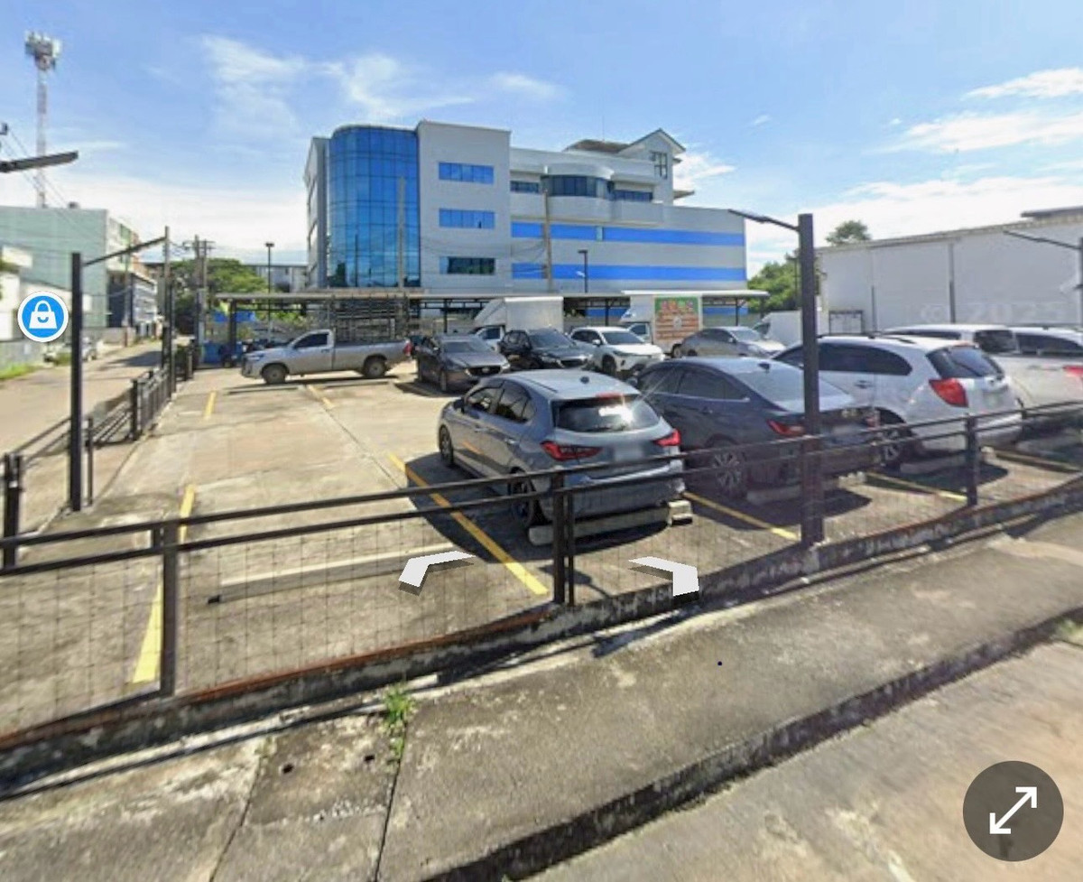 ให้เช่าสำนักงานเสรีไทย-นิด้า : ให้เช่าสำนักงาน 5 ชั้นพร้อมโกดัง ซอย รามคำแหง 118 แยก 42-2 ถนน รามคำเเหง แขวงสะพานสูง เขตสะพานสูง กทม.