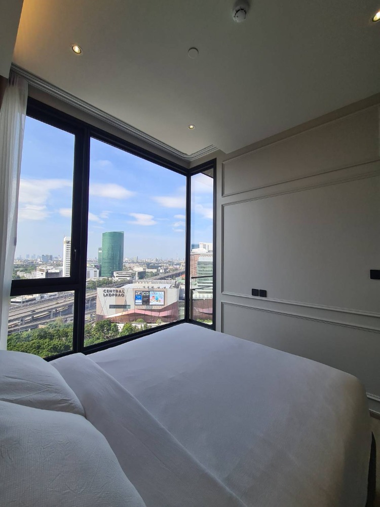 For RentCondoLadprao, Central Ladprao : For rent, 1 bedroom, garden view, newly decorated room, ready to move in.