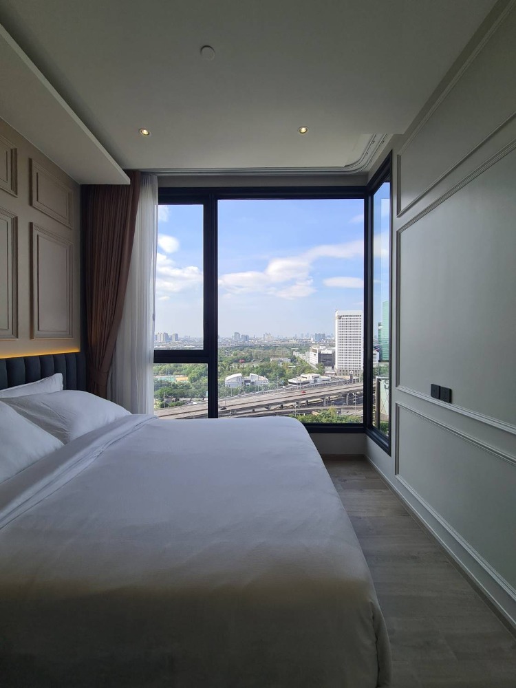 For RentCondoLadprao, Central Ladprao : For rent, 1 bedroom, garden view, newly decorated room, ready to move in.