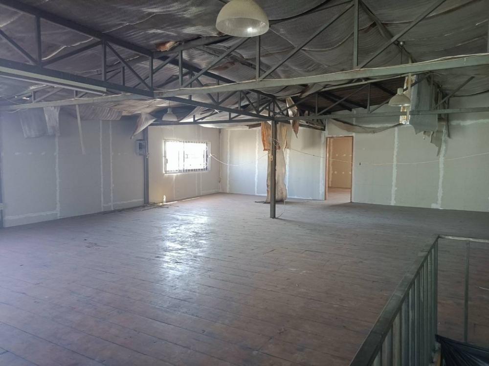 ให้เช่าร้านค้า/ตลาดนัดนวมินทร์ รามอินทรา : ปล่อยเช่าอาคาร 3 ชั้น ริมถนนรามอินทรา - พระยาสุเรนทร์ ทำเลดีมาก เหมาะทำร้านขายสินค้า /โชว์รูม /คลีนิค