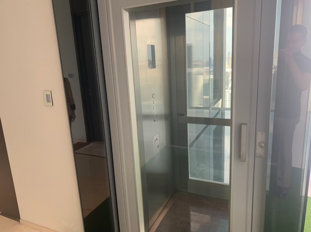 ขายคอนโดนานา : Sale Penthouse Hyde sukhumvit13 private swimming pool 497Sq.m (s03-1166)