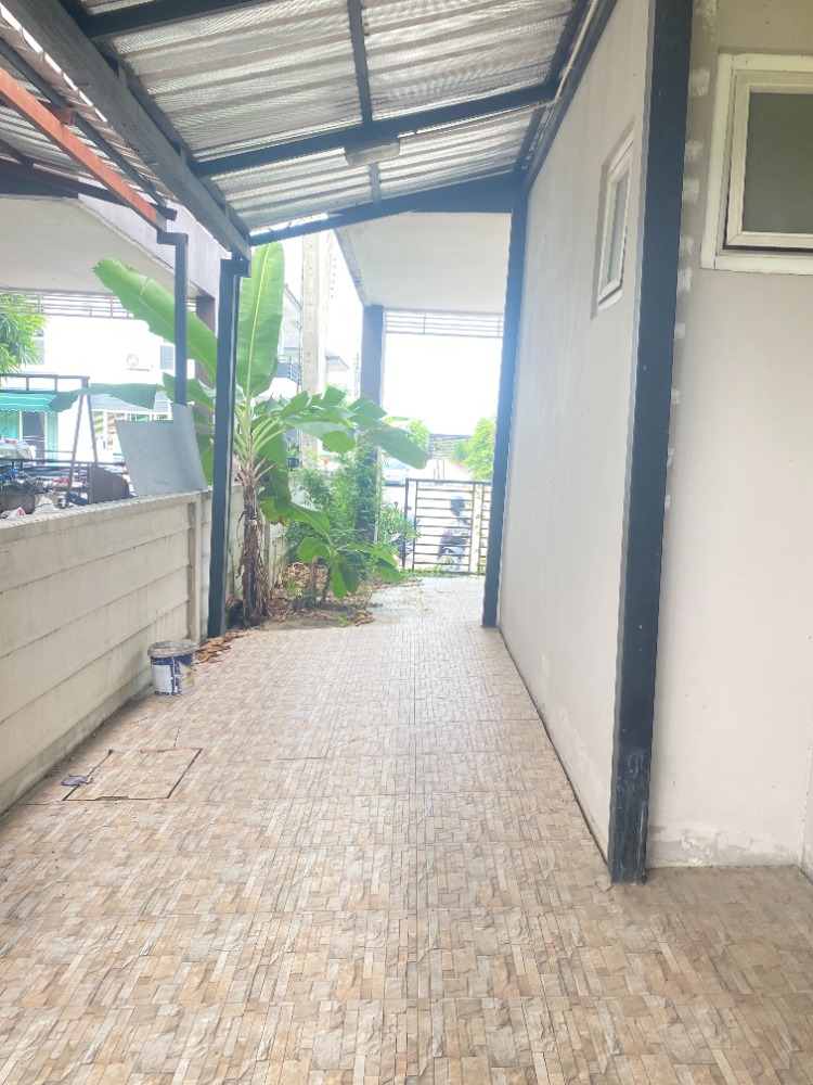 ขายบ้านลาดกระบัง สุวรรณภูมิ : ขาย บ้าน เบญญาภา คาซ่า วงแหวน พระราม9 🚗 เดินทางสะดวก ใกล้มอเตอร์เวย์ & Airport Link ในราคาดีที่สุด! 🏡