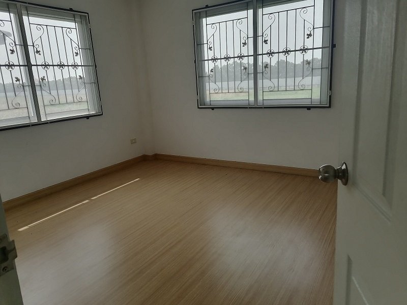 ขายบ้านลาดกระบัง สุวรรณภูมิ : ขาย บ้าน เบญญาภา คาซ่า วงแหวน พระราม9 🚗 เดินทางสะดวก ใกล้มอเตอร์เวย์ & Airport Link ในราคาดีที่สุด! 🏡