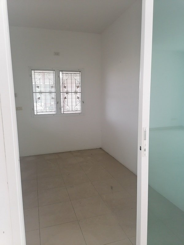 ขายบ้านลาดกระบัง สุวรรณภูมิ : ขาย บ้าน เบญญาภา คาซ่า วงแหวน พระราม9 🚗 เดินทางสะดวก ใกล้มอเตอร์เวย์ & Airport Link ในราคาดีที่สุด! 🏡