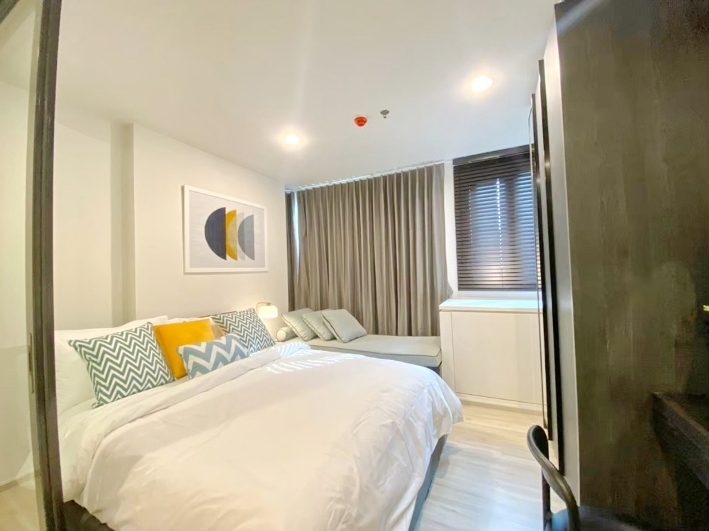 For RentCondoRatchadapisek, Huaikwang, Suttisan : 6780😊 For RENT 1 bedroom for rent 🚄 next to MRT Huai Khwang 🏢 XT Huai Khwang XT Huaikhwang 🔔 Area: 28.00 sq m 💲 Rent: 17,000฿📞O99-5919653,065-9423251✅LineID:@sureresidence