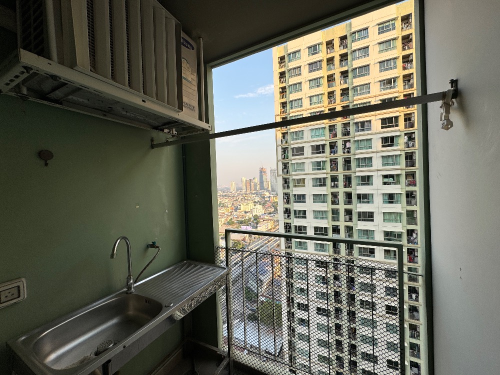 ขายคอนโดพระราม 3 สาธุประดิษฐ์ : ขายด่วน หรือ ให้เช่า 2 ห้องนอน 53 ตรม ลดเหลือ 4.5 ลบ / ลุมพินีพาร์ค ริเวอร์ไซด์ พระราม 3