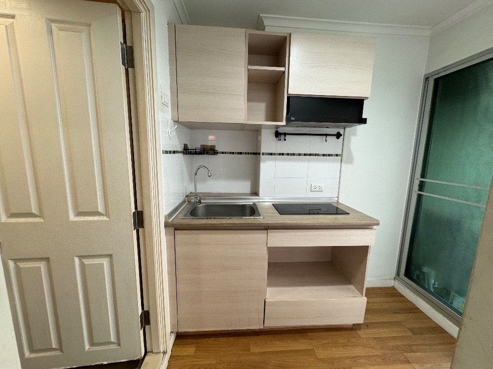 ขายคอนโดพระราม 3 สาธุประดิษฐ์ : ขายด่วน หรือ ให้เช่า 2 ห้องนอน 53 ตรม ลดเหลือ 4.5 ลบ / ลุมพินีพาร์ค ริเวอร์ไซด์ พระราม 3