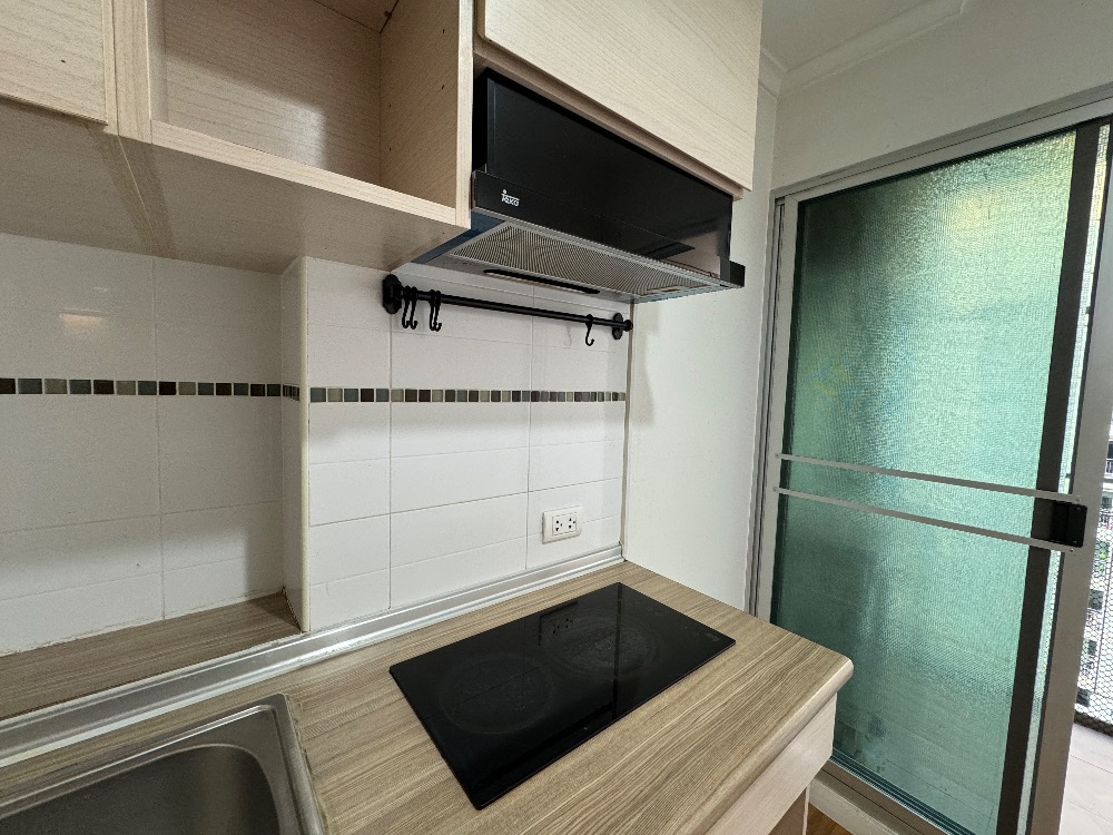 ขายคอนโดพระราม 3 สาธุประดิษฐ์ : ขายด่วน หรือ ให้เช่า 2 ห้องนอน 53 ตรม ลดเหลือ 4.5 ลบ / ลุมพินีพาร์ค ริเวอร์ไซด์ พระราม 3