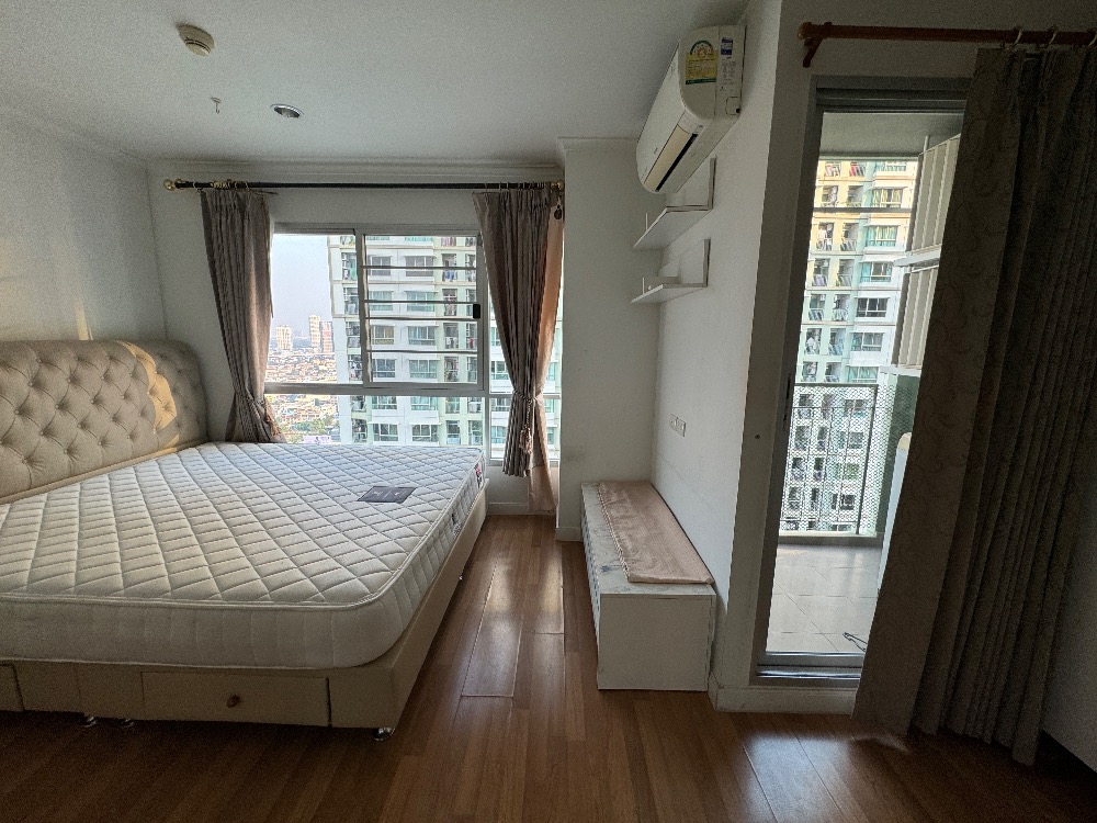 ขายคอนโดพระราม 3 สาธุประดิษฐ์ : ขายด่วน หรือ ให้เช่า 2 ห้องนอน 53 ตรม ลดเหลือ 4.5 ลบ / ลุมพินีพาร์ค ริเวอร์ไซด์ พระราม 3