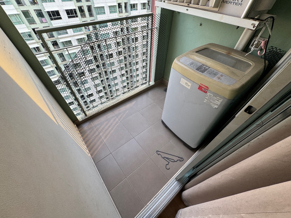 ขายคอนโดพระราม 3 สาธุประดิษฐ์ : ขายด่วน หรือ ให้เช่า 2 ห้องนอน 53 ตรม ลดเหลือ 4.5 ลบ / ลุมพินีพาร์ค ริเวอร์ไซด์ พระราม 3