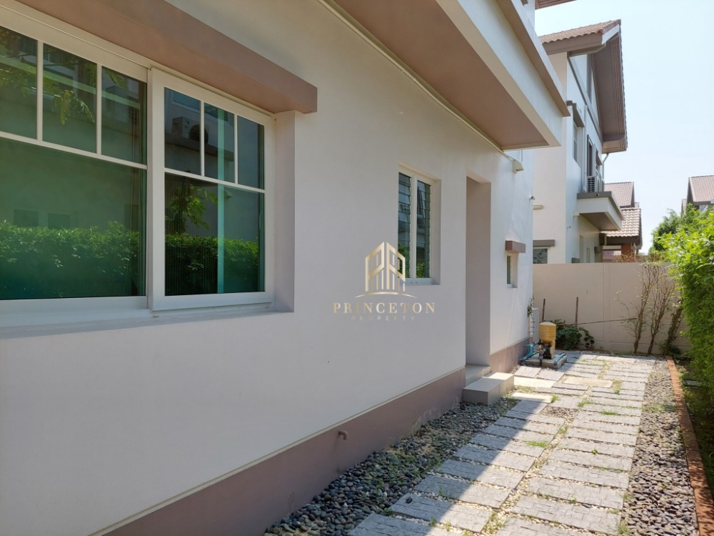 ขายบ้านบางนา แบริ่ง ลาซาล : ขายบ้าน นันทวัน บางนา กม.7 แปลงมุม ใกล้เมกา บางนา Nantawan Bangna KM.7 corner plot near Mega Bangna