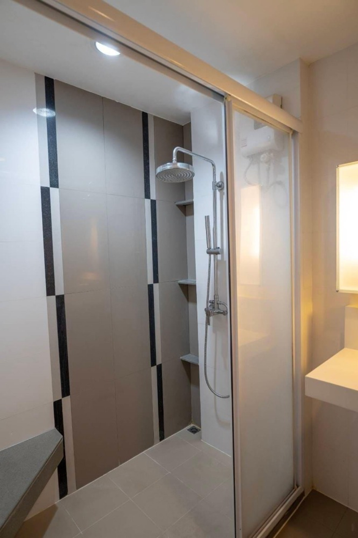 For RentCondoRatchadapisek, Huaikwang, Suttisan : ✅ RYR101 ✅ Line : @p2nproperty