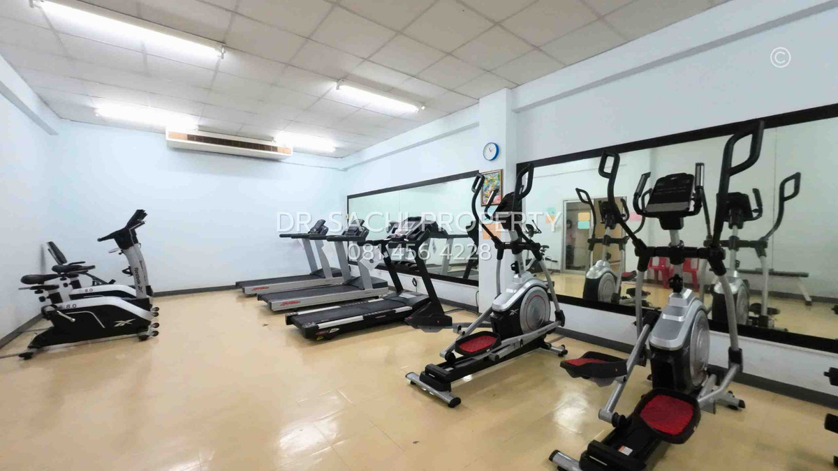 For SaleCondoLadprao, Central Ladprao : Urgent sale!! Condo Baan Wiphawi Vibhavadi 16 (Soi Chokchai Ruammit) near Central Ladprao, MRT Ratchada Station