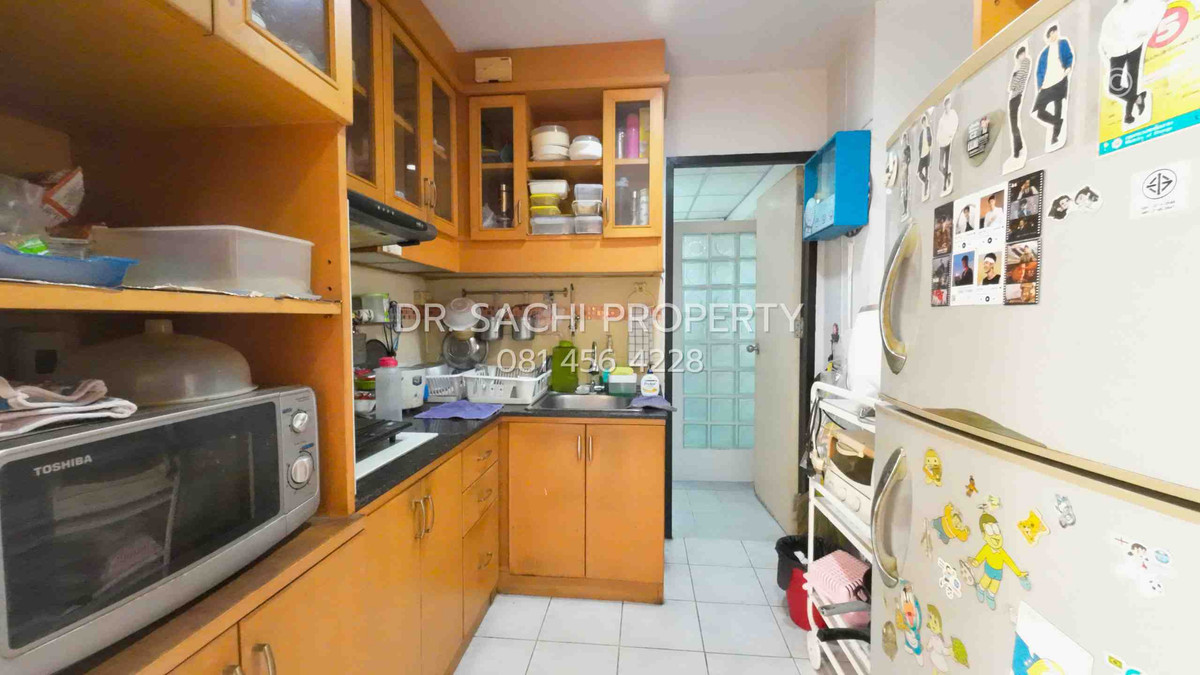 For SaleCondoLadprao, Central Ladprao : Urgent sale!! Condo Baan Wiphawi Vibhavadi 16 (Soi Chokchai Ruammit) near Central Ladprao, MRT Ratchada Station