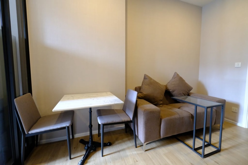 ให้เช่าคอนโดศรีราชา แหลมฉบัง บ้านบึง : ให้เช่าคอนโดน็อตติ้งฮิลล์ แหลมฉบัง-ศรีราชา ตกแต่งครบ วิวสวน สะอาด สงบ น่าอยู่