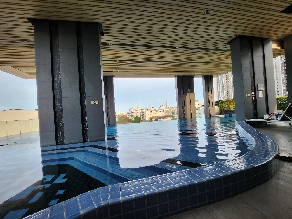 ขายคอนโดปิ่นเกล้า จรัญสนิทวงศ์ : 🔥Mrtบางยี่ขัน250เมตร🔥ขาย Thana Astoria Pinklao - new york art deco inspired 🔥