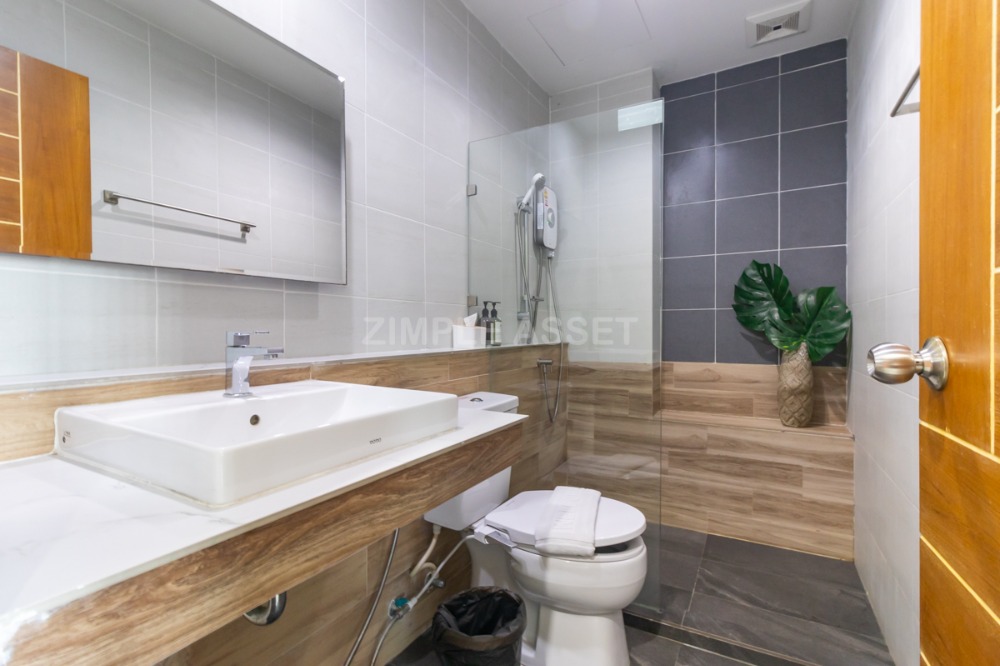 For RentSamut Prakan,Samrong : Line @zimple_asset Modern room for rent in Bangbo Samutprakarn, Close to Bang Phriang Industrial Estate,Bang Plee Industrial Estate, The Vintage Club, The Studio Park Thailand,Suvarnabhumi Airport