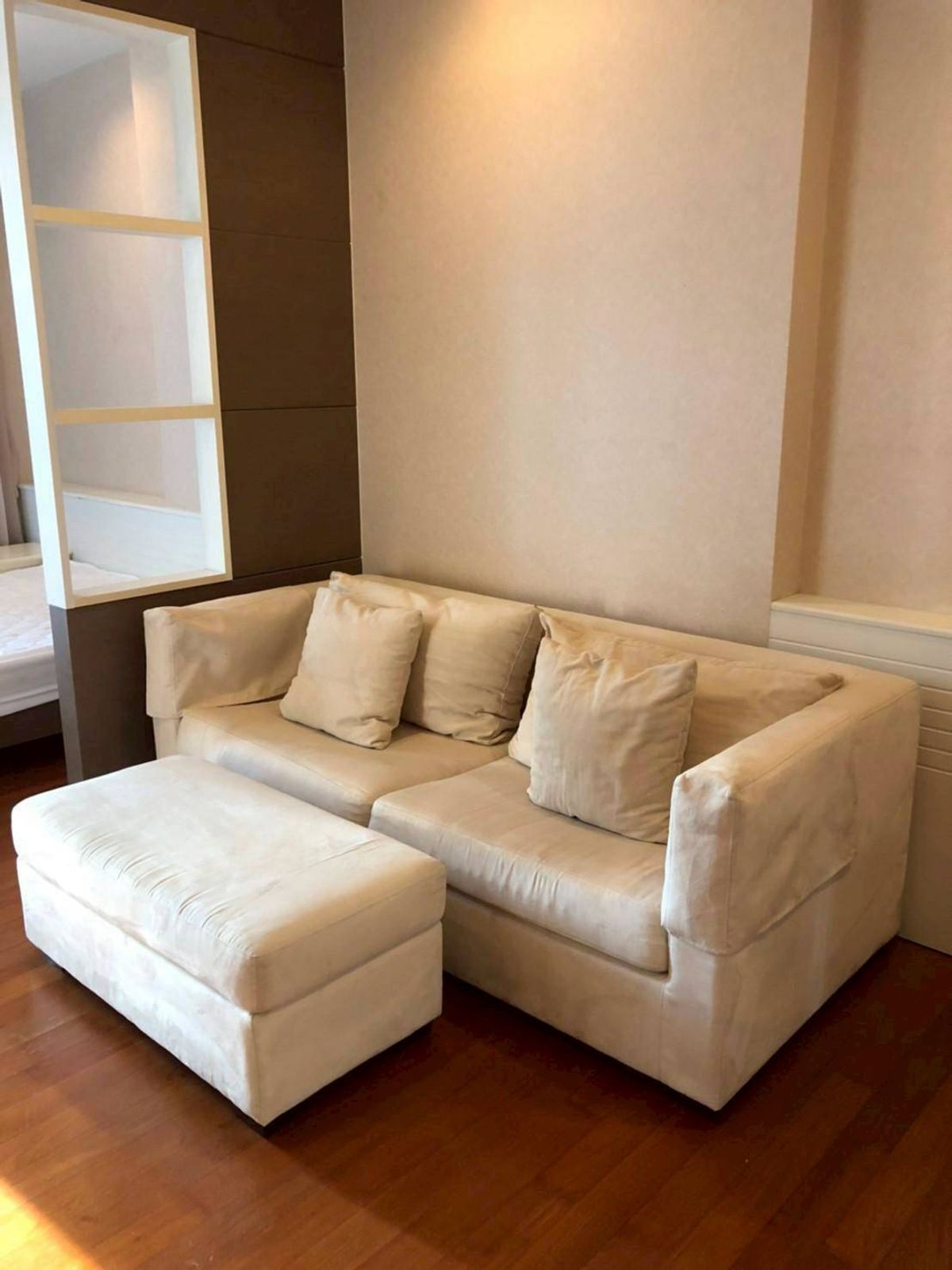 ให้เช่าคอนโดสาทร นราธิวาส : ( U20231129500 ) Tel/Line 096-2479369✨ ให้เช่า Ivy Sathorn ห้องสตูดิโอ 1 ห้องน้ำ 35 ตร.ม. Rare Item BTS เซ็นหลุยส์ คอนโดใจกลางสาทร !!!