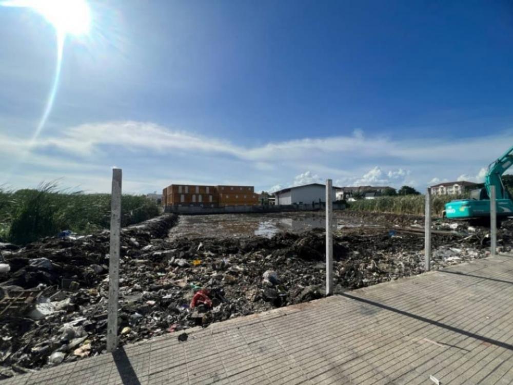 For SaleLandLadkrabang, Suwannaphum Airport : Land for sale, 590 square wah, next to Chaloem Prakiat Ratchakan Thi 9 Road, Soi 28 (60,000 baht per square wah, yellow map)