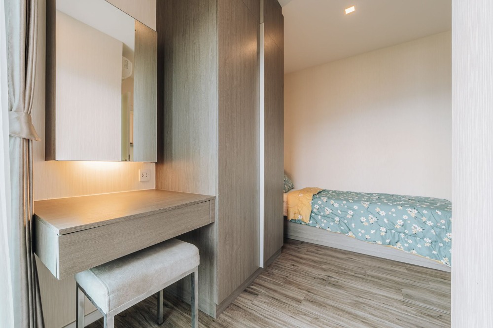 ขายคอนโดศรีราชา แหลมฉบัง บ้านบึง : ขายคอนโด Knightsbridge the Ocean Sriracha 2 bed corner room วิวภูเขา 3.9 M (S03-0939)