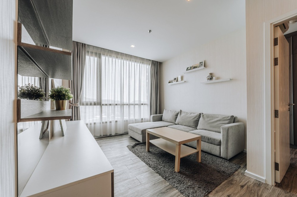 ขายคอนโดศรีราชา แหลมฉบัง บ้านบึง : ขายคอนโด Knightsbridge the Ocean Sriracha 2 bed corner room วิวภูเขา 3.9 M (S03-0939)