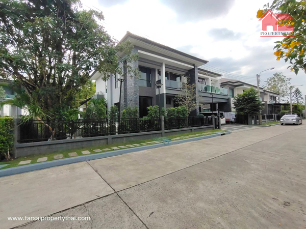 ให้เช่าบ้านพัฒนาการ ศรีนครินทร์ : ขายบ้านเดี่ยวหรู 2ชั้นเนื้อที่ 107ตร.ว พื้นที่ 375ตร.ม (พร้อมสระว่ายน้ำ) 5ห้องนอน 7ห้องน้ำ ถนนพัฒนาการ-อ่อนนุช ตัดใหม่ ราคาเช่า 250,000บาท