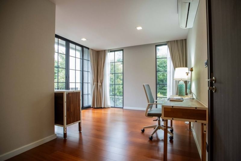 ขายทาวน์โฮมสุขุมวิท อโศก ทองหล่อ : ขาย ทาวน์โฮมหรู Quarter31 3.5ชั้น 4นอน 5น้ำ 4จอดรถ 41ตรว 421ตรม ใกล้ BTS พร้อมพงษ์ เอ็มควอเทียร์ มศว.ประสานมิตร Terminal21