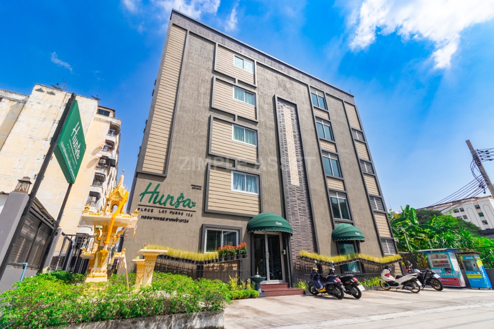 For RentLadprao101, Happy Land, The Mall Bang Kapi : Line @zimple_asset !Daily Room Only! Apartment in Latprao 124 close to BTS Yellow line Mahat Thai Station 1.6 km.