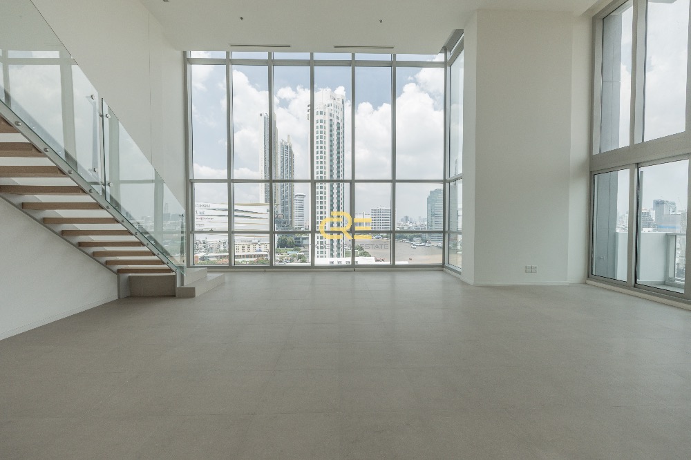ขายคอนโดวงเวียนใหญ่ เจริญนคร : The River by Raimon Land - Spacious 5 Beds Duplex for Sale Facing IconSiam!