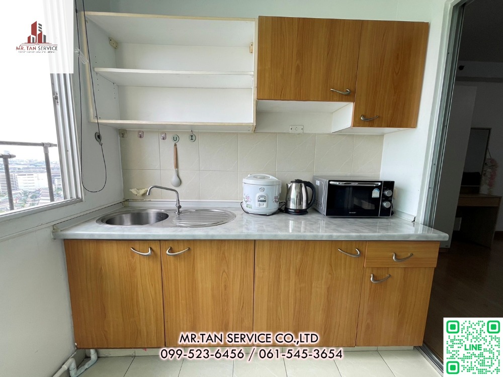 For RentCondoPattanakan, Srinakarin : Condo for rent, Supalai Park Srinakarin, fully furnished, ready to move in, next to the BTS.