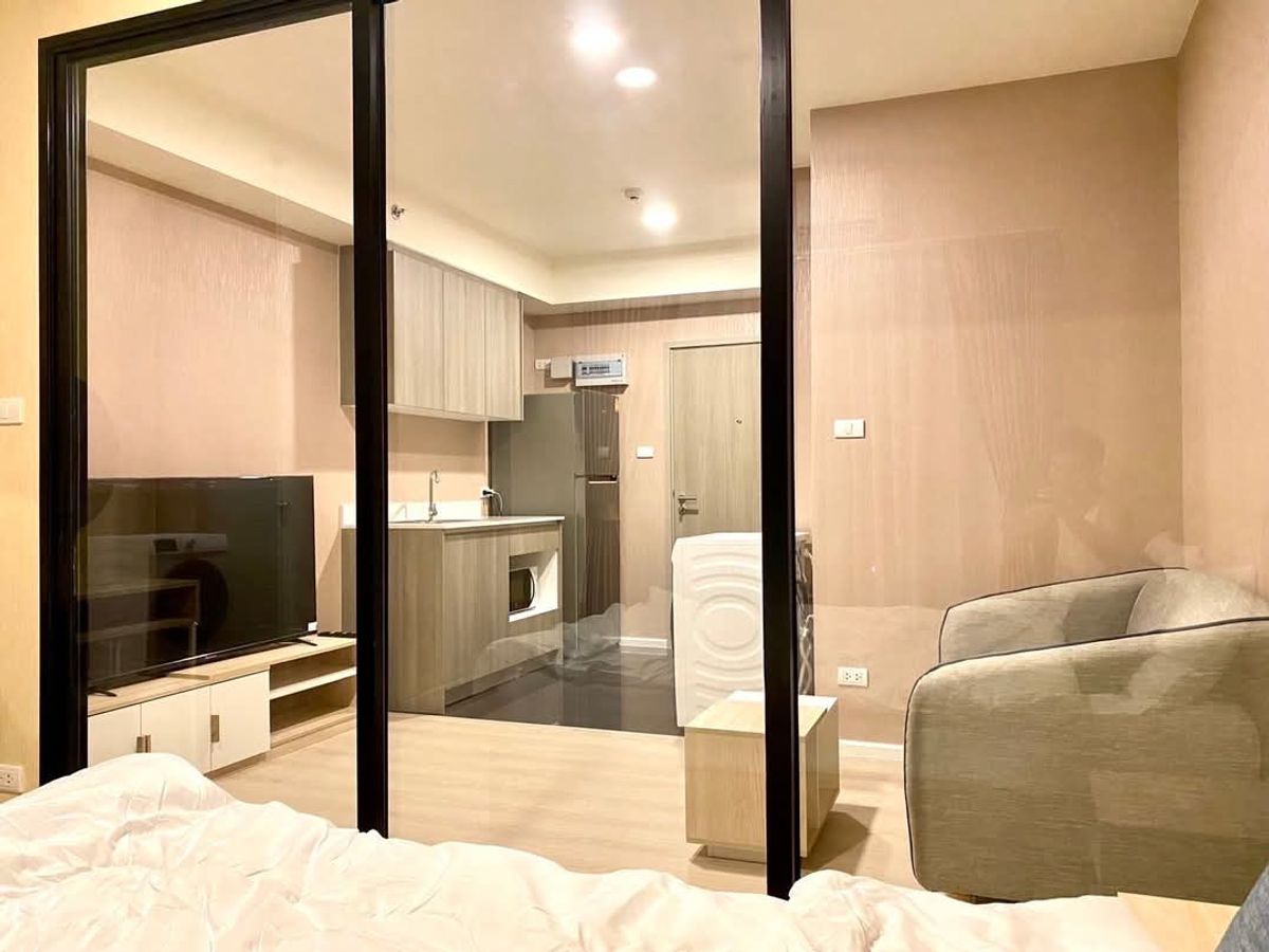 For RentCondoBangna, Bearing, Lasalle : 🍀 Condo for rent A Space Mega Bangna 1 Project behind Mega Bangna 29 sqm. Beautiful room for rent only 8000-