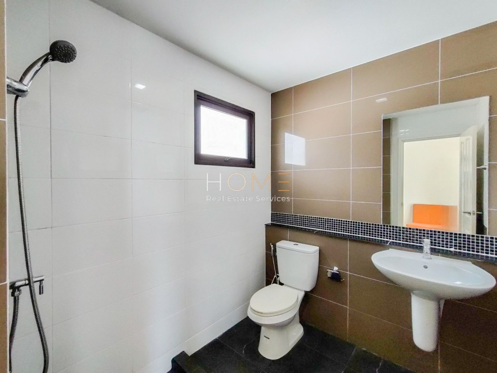 ให้เช่าบ้านนวมินทร์ รามอินทรา : บ้านเดี่ยว โกลเด้น เพรสทีจ วัชรพล - สุขาภิบาล 5 / 6 ห้องนอน (ให้เช่า), Golden Prestige Watcharapol - Sukhapiban 5 / Detached House 6 Bedrooms (FOR RENT) TAN346