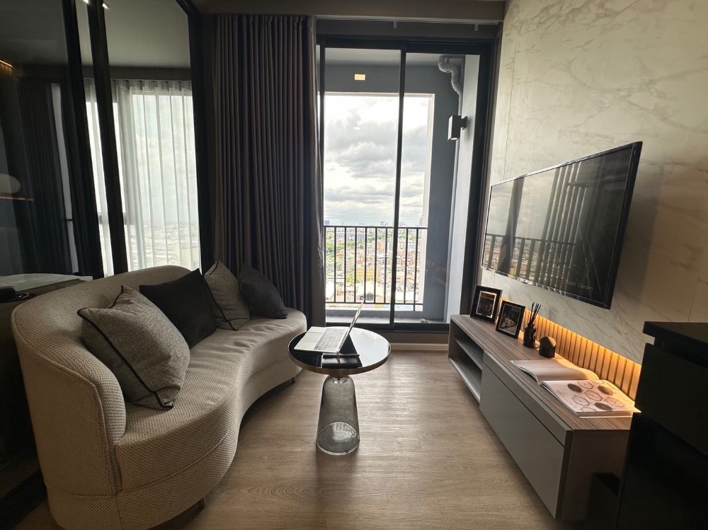 For SaleCondoRamkhamhaeng, Hua Mak : 🔥🔥 𝐒𝐔𝐏𝐄𝐑 𝐃𝐄𝐀𝐋  𝐌𝐎𝐃𝐈𝐙 𝐑𝐇𝐘𝐌𝐄 𝟑𝟎 Sq.m. 𝟐.𝟗𝟐 MB* Call now 📲0625266590