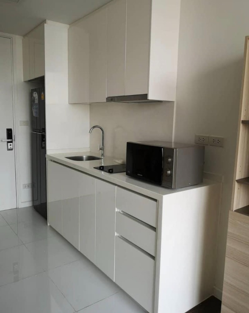 For RentCondoSathorn, Narathiwat : !! Beautiful room for rent, Condo Nara 9 (Nara Nine), near BTS Chong Nonsi.