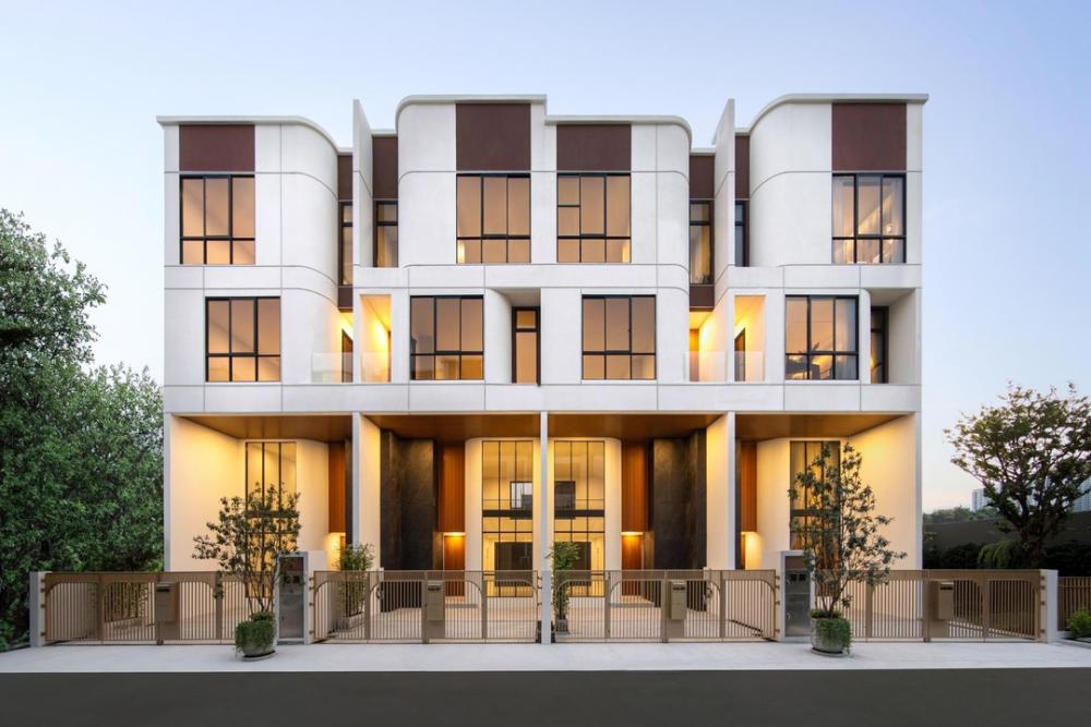 ขายทาวน์โฮมพระราม 3 สาธุประดิษฐ์ : 🔥 ขายด่วน เดมี สาธุ 49 ราคาพิเศษ DEMI 6 และ DEMI 8 สนใจติดต่อ 📲 093-616-4456 (ฝ่ายขาย) 🌟