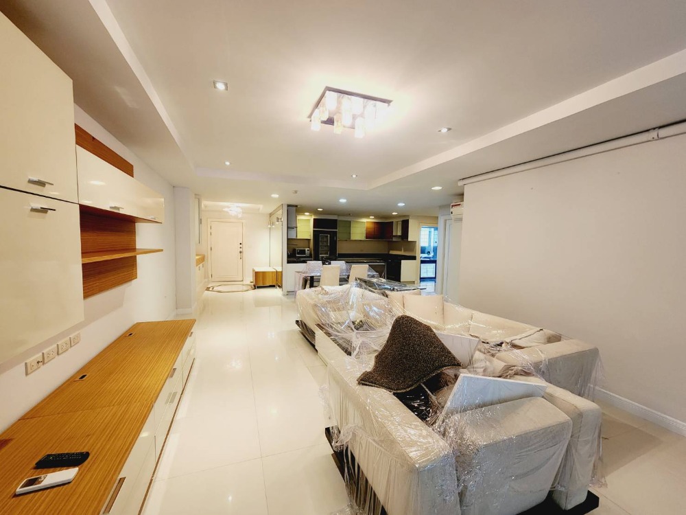 ให้เช่าคอนโดสุขุมวิท อโศก ทองหล่อ : Pet Friendly (2 Bed 140 Sqm) 🦮🐈  RENT@Sukhumvit 39 - 50,000 THB
