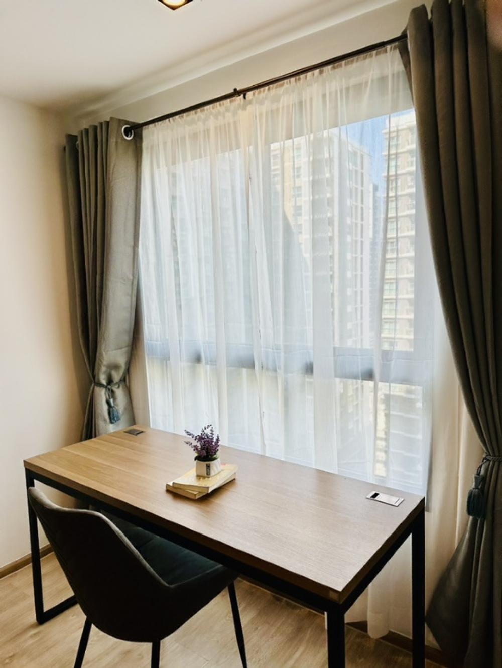 ให้เช่าคอนโดพระราม 9 เพชรบุรีตัดใหม่ RCA : Condo :📌Ideo rama9-Asoke 🎊🎉🧲(For rent)Location : Near mrt rama9Floor : 18Size :32 SQM Type : 1Bedroom 1Bathroom Rent Price : 21,000/months #ให้เช่า Condo Ideo Rama9-Asoke ( ไอดีโอ พระราม9 อโศก ) #ใกล้mrtพระราม9  #ใกล้มศว ห้องใหม่แกะกล่อง♾️ เครื่องใช้ไฟฟ้า