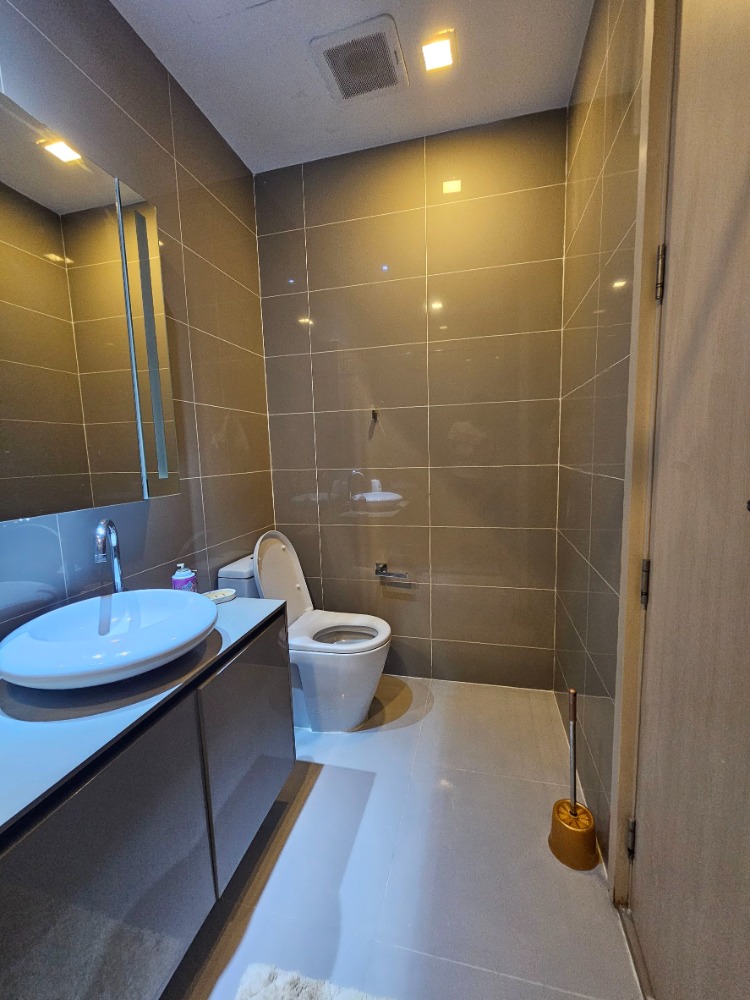 ขายคอนโดราชเทวี พญาไท : ✨ โอกาสที่ดีห้องสวย เฟอร์นิเจอร์ครบชุด ทำเลดีเดินทางสะดวกสบายใกล้ BTS (100 เมตร) ที่ M Phayathai