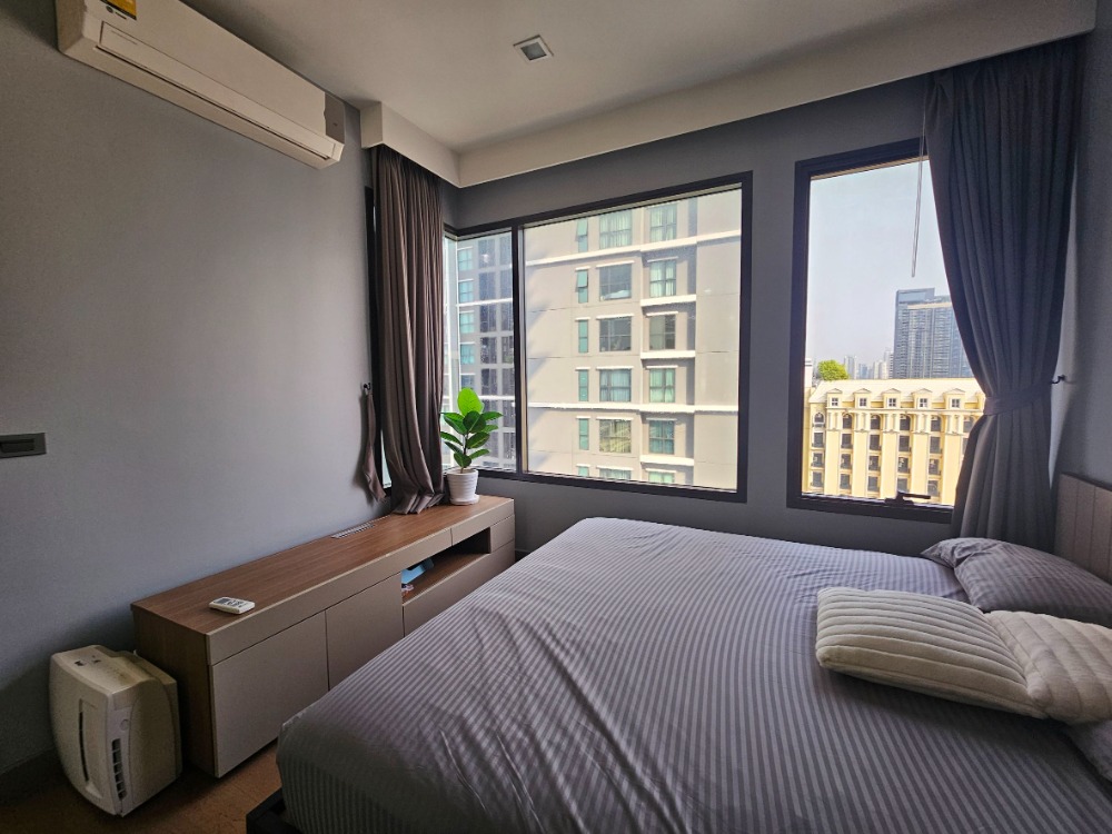 ขายคอนโดราชเทวี พญาไท : ✨ โอกาสที่ดีห้องสวย เฟอร์นิเจอร์ครบชุด ทำเลดีเดินทางสะดวกสบายใกล้ BTS (100 เมตร) ที่ M Phayathai