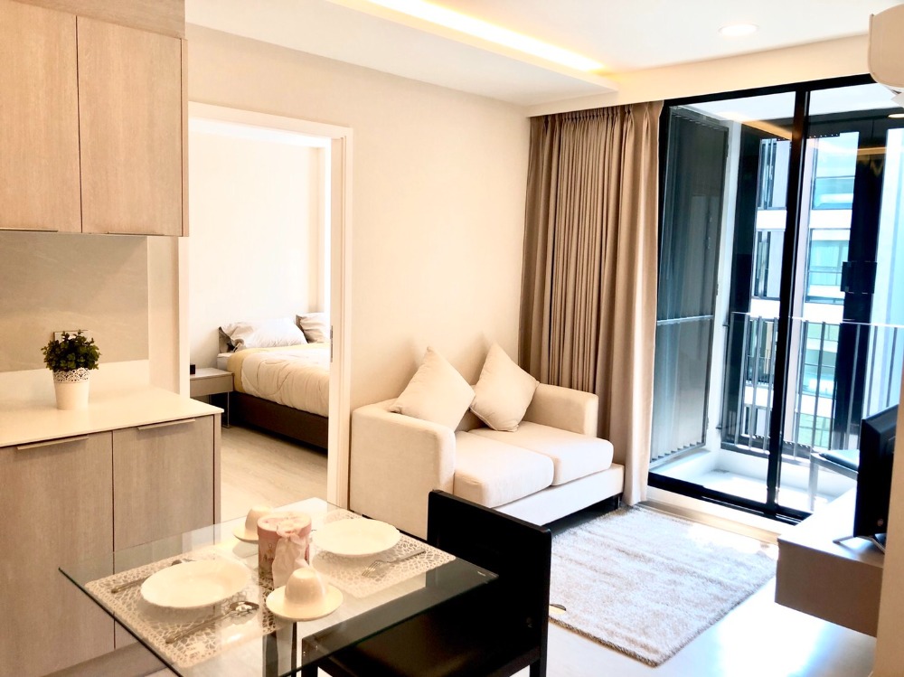 ให้เช่าคอนโดสุขุมวิท อโศก ทองหล่อ : !! ห้องสวย ให้เช่าคอนโด Vtara Sukhumvit 36 (วีธารา สุขุมวิท 36) ใกล้ BTS ทองหล่อ