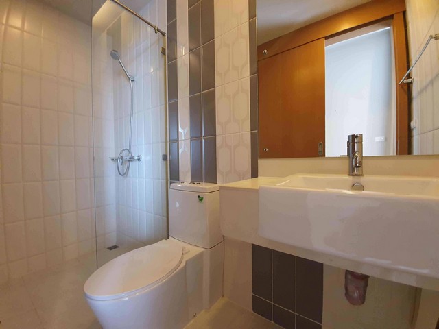 ให้เช่าคอนโดพระราม 9 เพชรบุรีตัดใหม่ RCA : Circle Condominium for rent 1 bedroom near BTS Nana