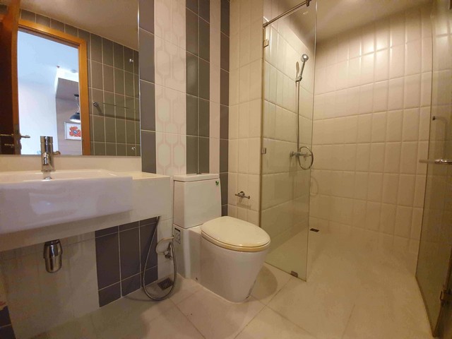 ให้เช่าคอนโดพระราม 9 เพชรบุรีตัดใหม่ RCA : Circle Condominium Bangkok Condo For Rent Near MRT Phetchaburi