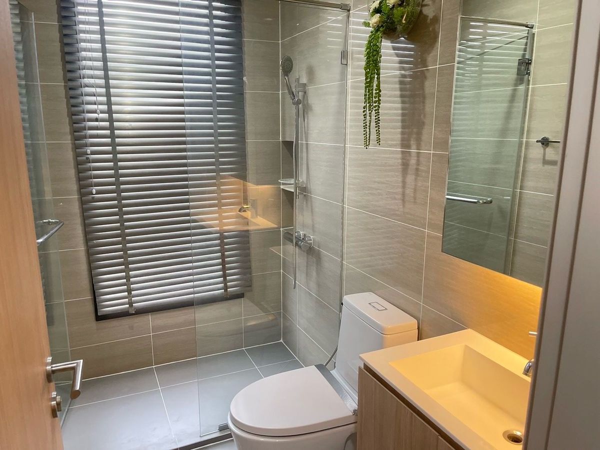 For SaleCondoSapankwai,Jatujak : 📢👇Sell with tenant til August 2026
 Petfriendly corner unit , Investor’s Choice! High rental demand , just few steps away from BTS and MRT