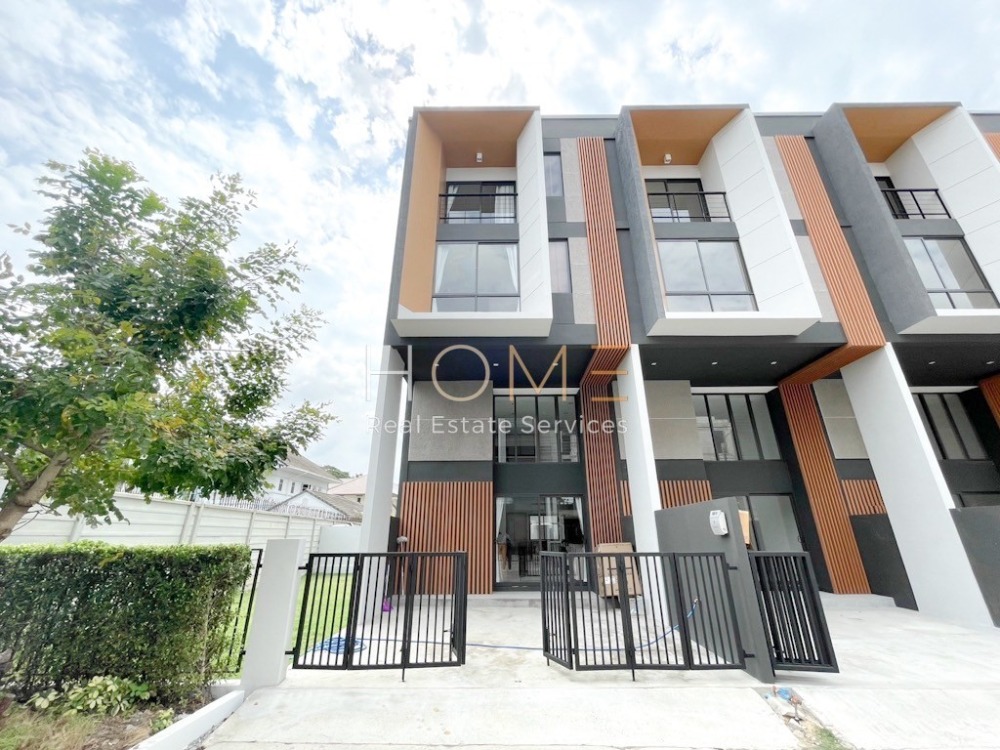 For RentTownhomePattanakan, Srinakarin : Townhome Shizen Phatthanakan 32 / 4 Bedrooms (FOR RENT), Shizen Phatthanakan 32 / Townhome 4 Bedrooms (FOR RENT) PALM762