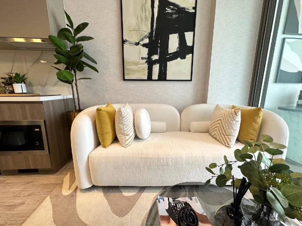 For SaleCondoSukhumvit, Asoke, Thonglor : 🔥 𝑺𝑼𝑷𝑬𝑹 𝑫𝑬𝑨𝑳🔥 𝗥𝗛𝗬𝗧𝗛𝗠 𝗘𝗞𝗞𝗔𝗠𝗔𝗜 𝗘𝗦𝗧𝗔𝗧𝗘 1 bedrooms, 1 bathroom, 40 sq m., starting at 7.48 million* Call 📲𝟎𝟔𝟐𝟓𝟐𝟔𝟔𝟓𝟗𝟎